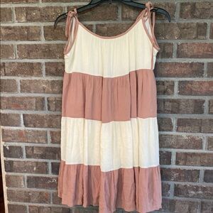 Elegant Strapless Two-Tone Dress